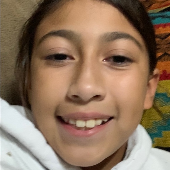 Meet your Posher, Liliana - Picture 1 of 1